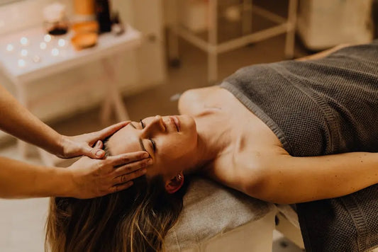 What Are the Benefits of Acupressure at a Head Spa in Dallas?